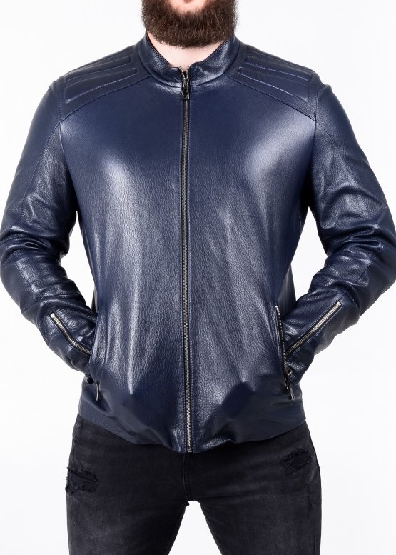 Spring fitted leather jacket