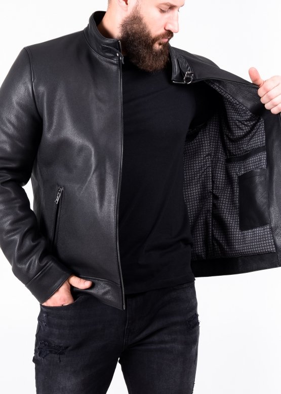 Autumn fitted leather jacket